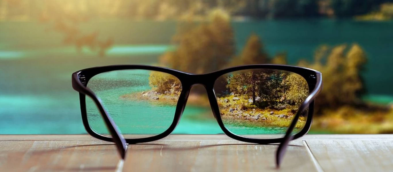 Αυτές είναι οι 6 αιτίες που ευθύνονται για τη θολή όραση